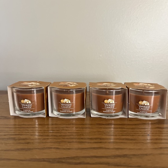 Yankee Candle Other - Lot of 4 Yankee Candle Brown Mini Holiday Candles in Pumpkin‎ Banana Scone